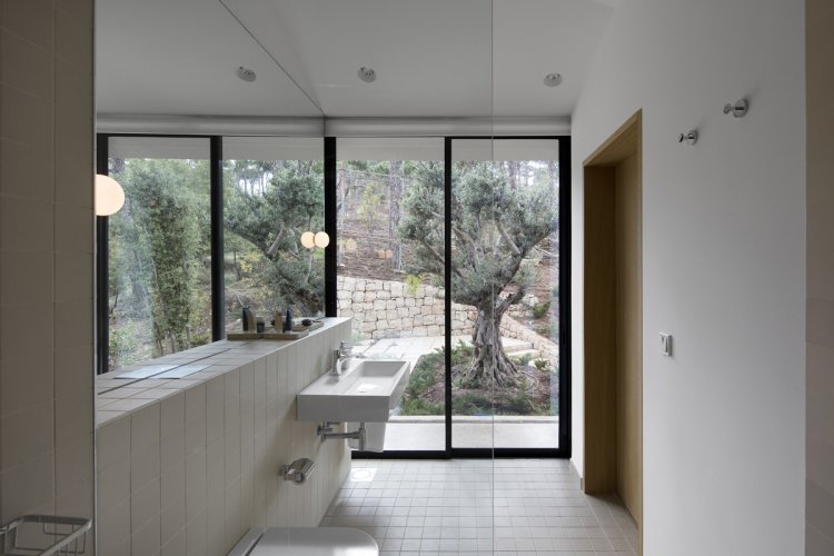 Haus SK von MET Architects Badezimmer