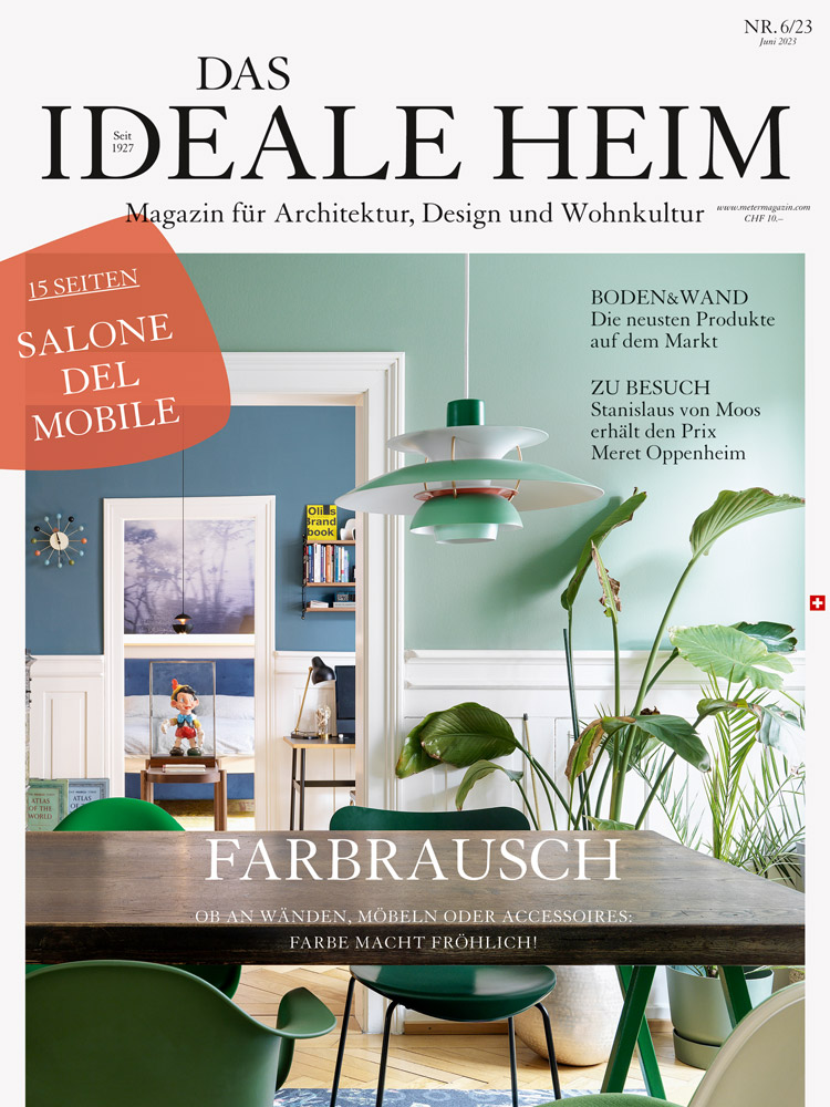 Titelbild der Ausgabe 6 der Zeitschrift Das Ideale Heim mit einem Foto eines Wohnzimmers im Jungendstilhaus mit grün gestrichenen Wänden und grünen Designstühlen.